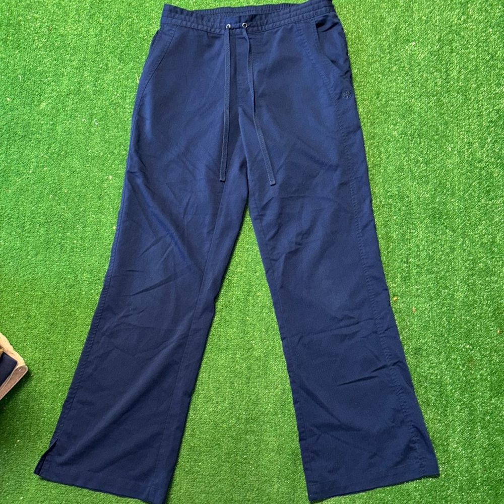 Scrub bottoms